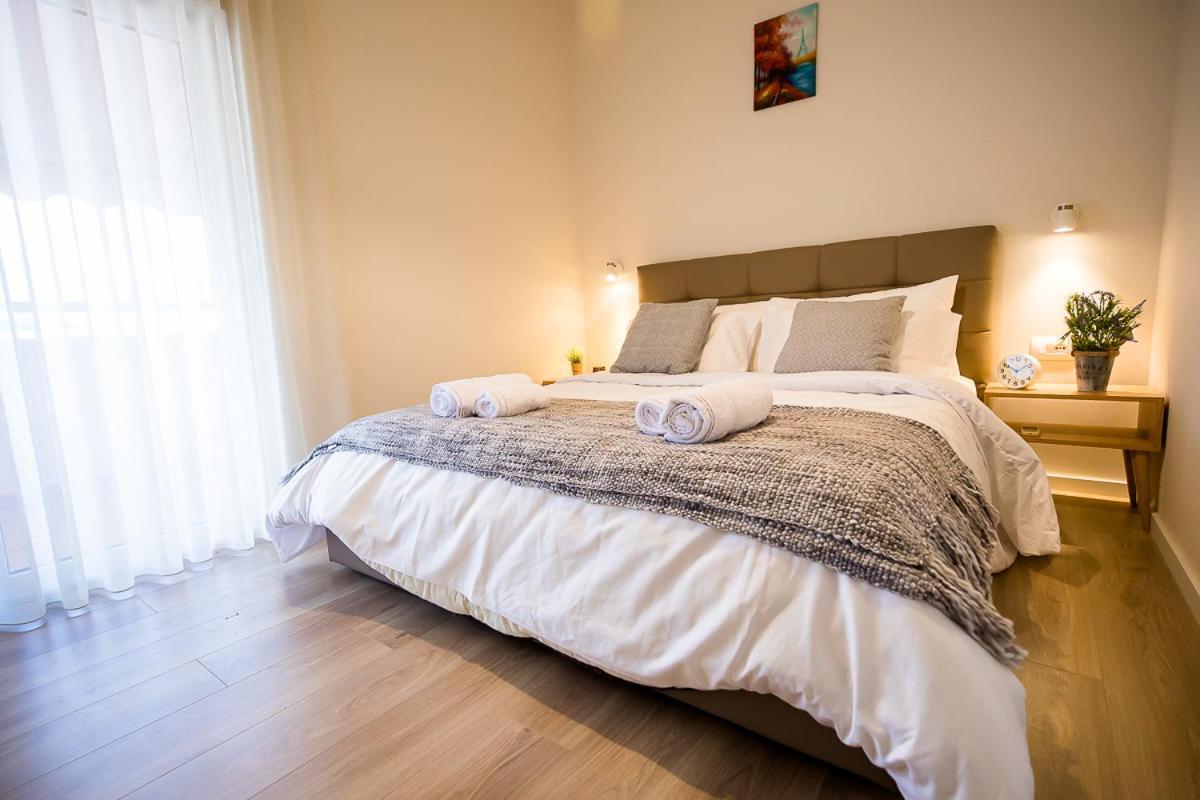 Lina - Tia, Chic Apartment